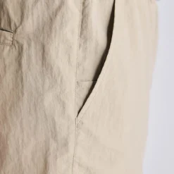 Cargo Shorts>Local Rule Clearance