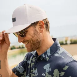 Favorite Hello>Travis Mathew New