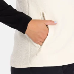 W Pile Vest>Peak Performance
