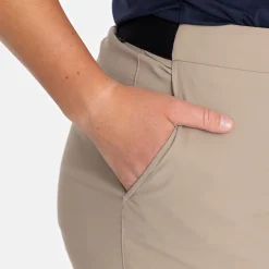 W Player Shorts>Peak Performance Discount